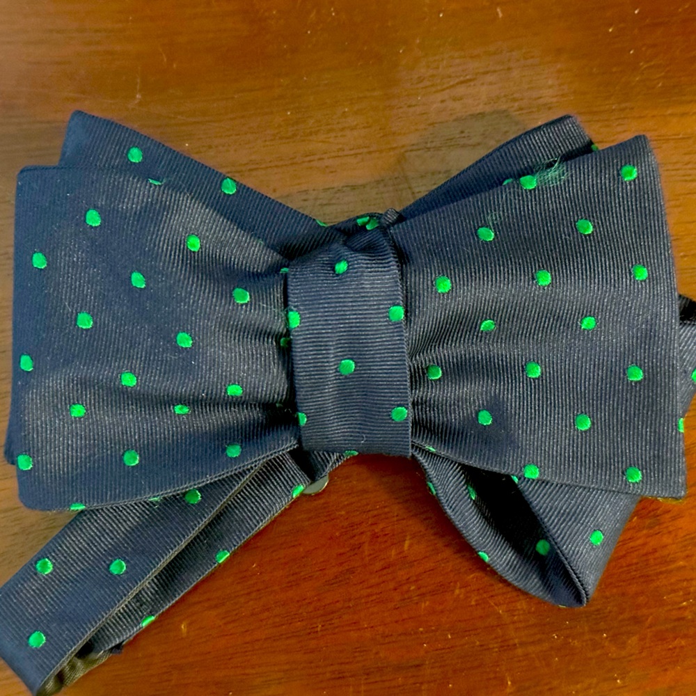 Silk Tommy Hilfiger Bow Tie
